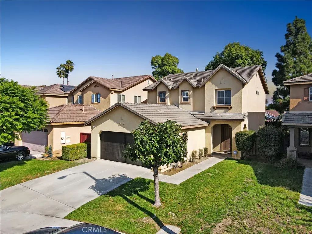 1352 N Dolanna Drive North, Compton