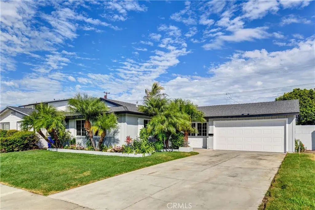 8072 San Hilario, Buena Park