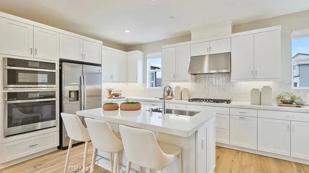 27459 Sand Almond Way, Valencia