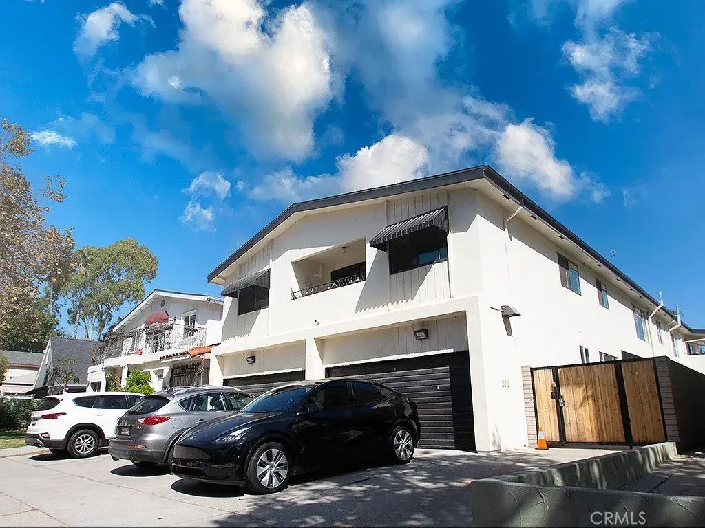 612 N Sycamore Avenue 3, Los Angeles