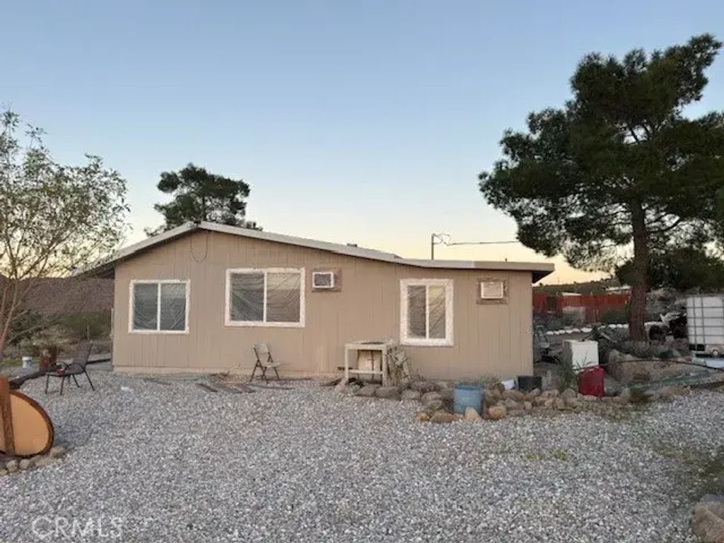 31633 Azurite, Lucerne Valley