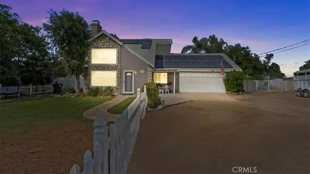 18680 Dallas Avenue, Riverside