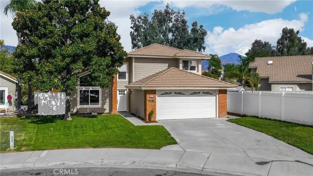 7817 Somerset, Highland