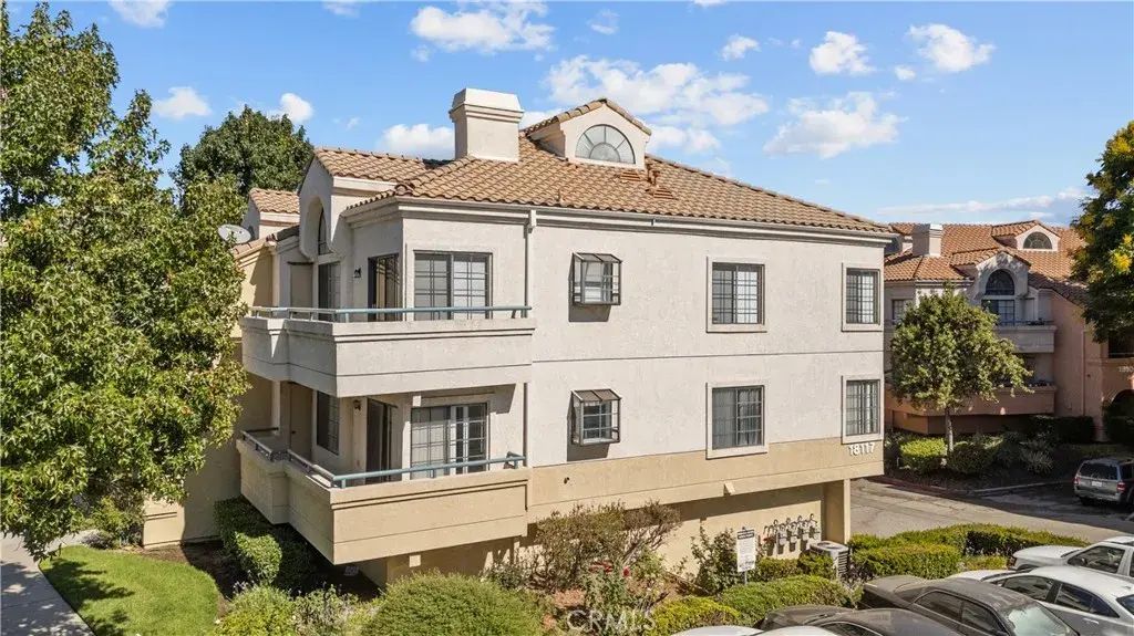 18117 Erik Court 413, Canyon Country