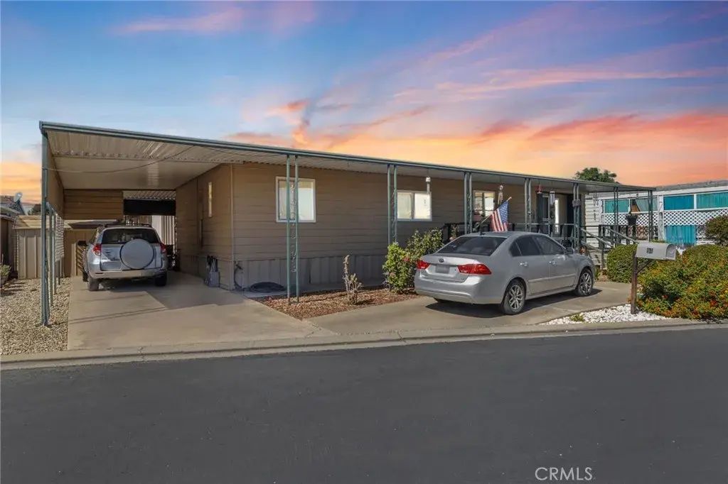 2240 Golden Oak 94, Merced