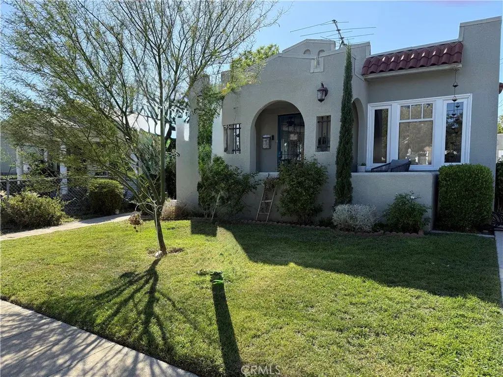 1183 Wisconsin, Pomona