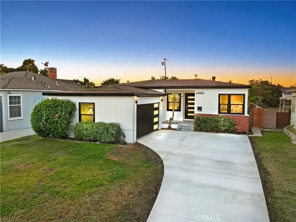 20907 Halldale, Torrance