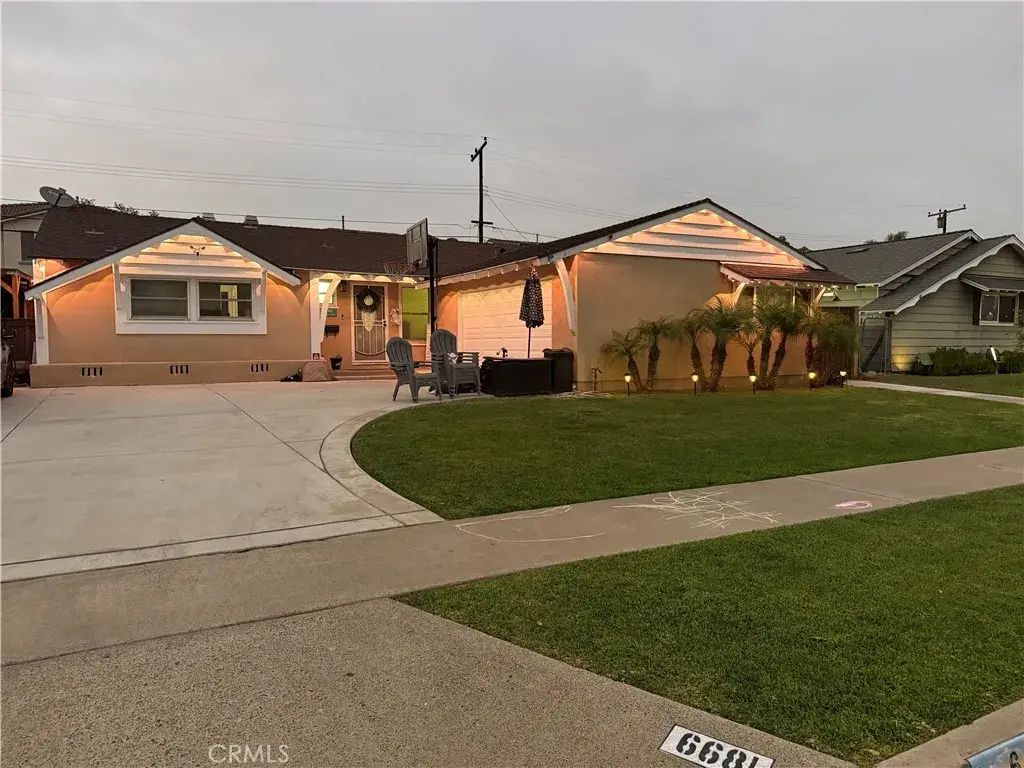 6681 Via Arroyo, Buena Park