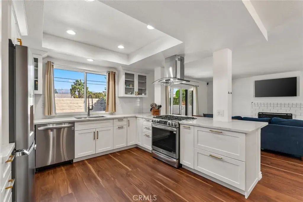 2261 E Badillo, Covina