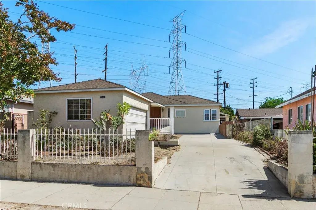 6640 Farmdale Avenue, North Hollywood