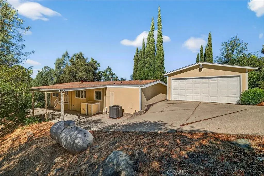 31 La Foret, Oroville