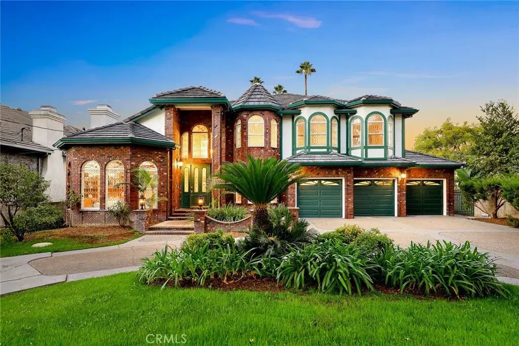 151 E Longden Avenue East, Arcadia