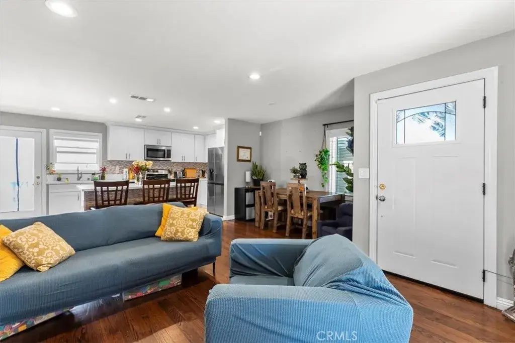 23033 Alexandria, Torrance