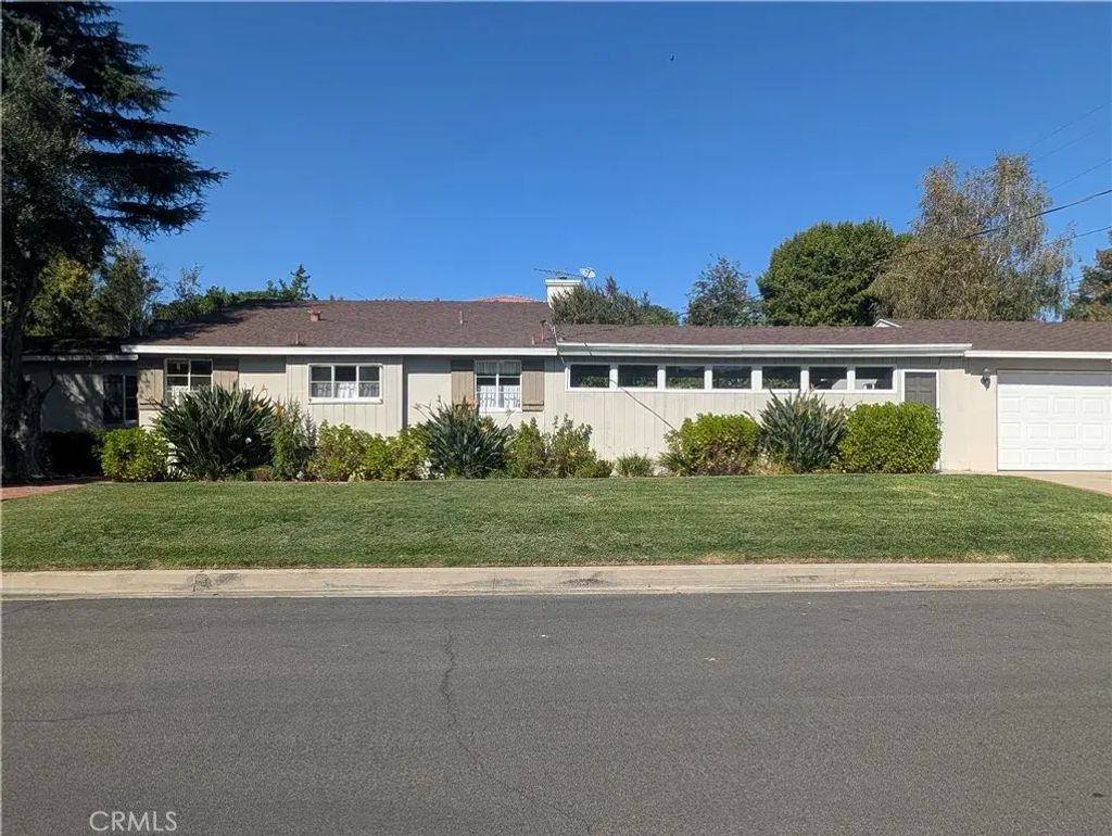 11581 Valley Spring Ln, Studio City