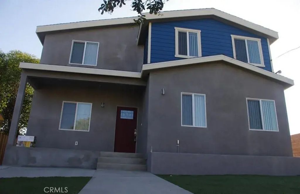 2816 E 3rd, Los Angeles
