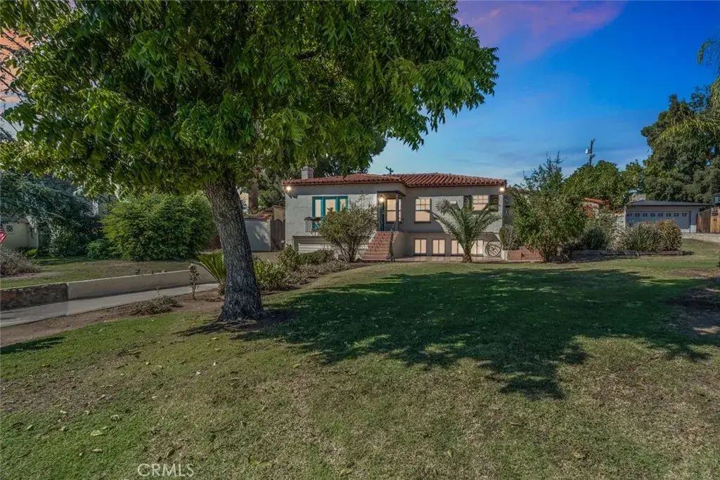 2928 Elmwood Ave, Bakersfield