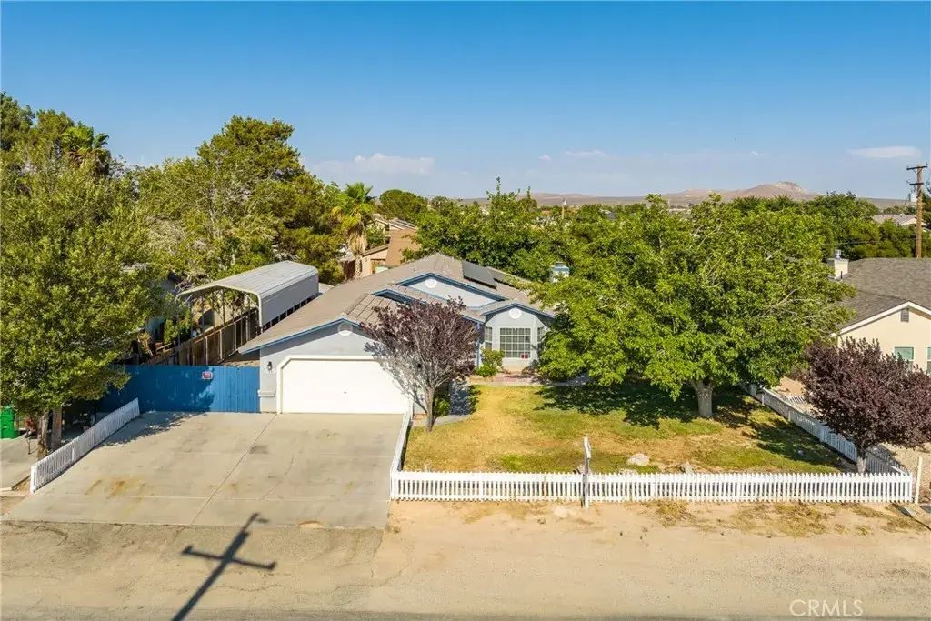 21932 99th, California City