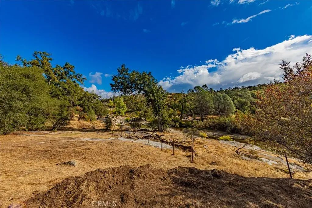 River Knolls, Coarsegold