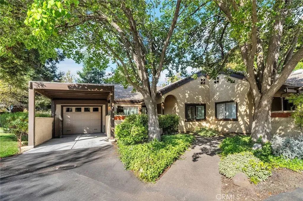 9 Sierra Lakeside, Chico