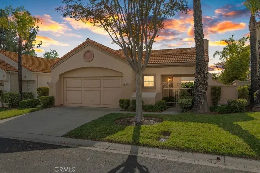 40493 Via Estrada, Murrieta