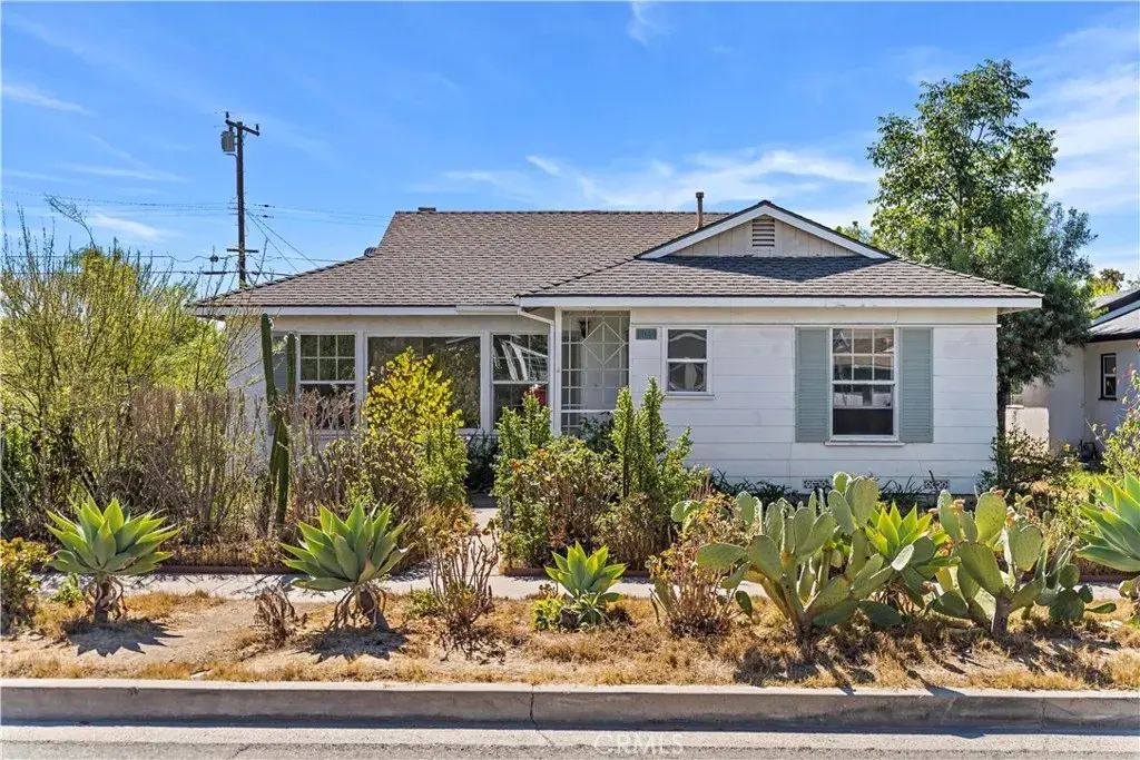 1040 E Oakmont, Orange