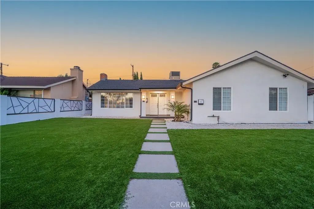 11118 Haskell Avenue, Granada Hills