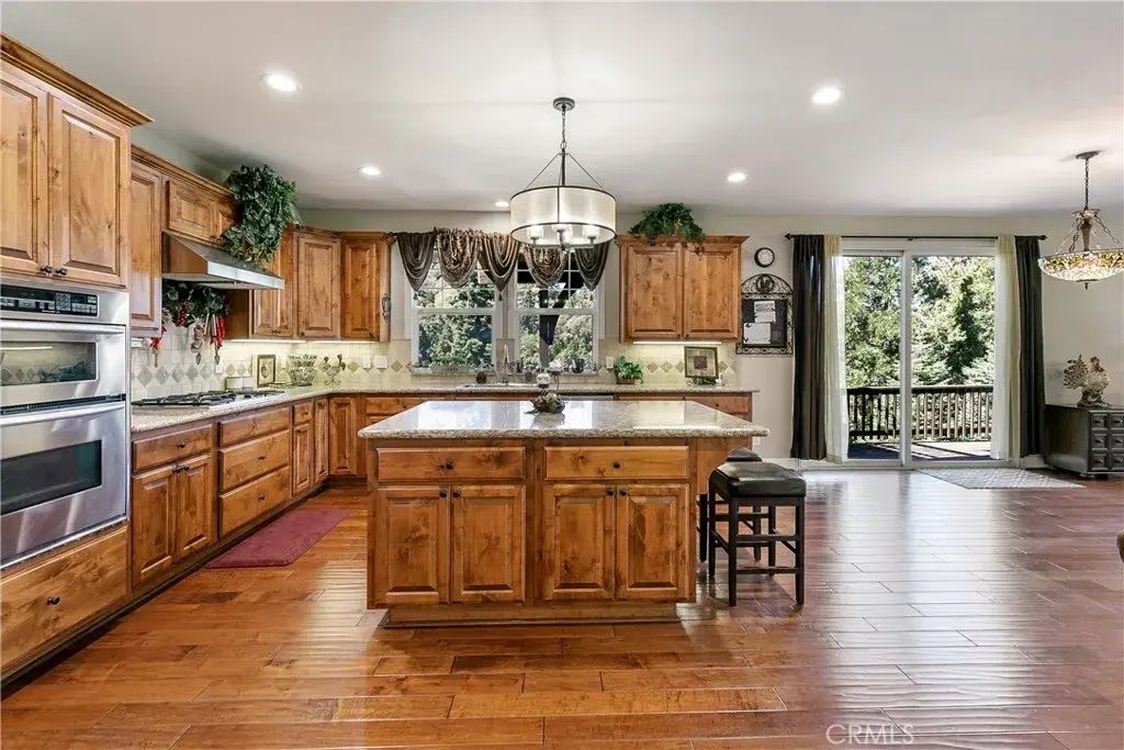 28449 Fresh Spring Lane, Lake Arrowhead