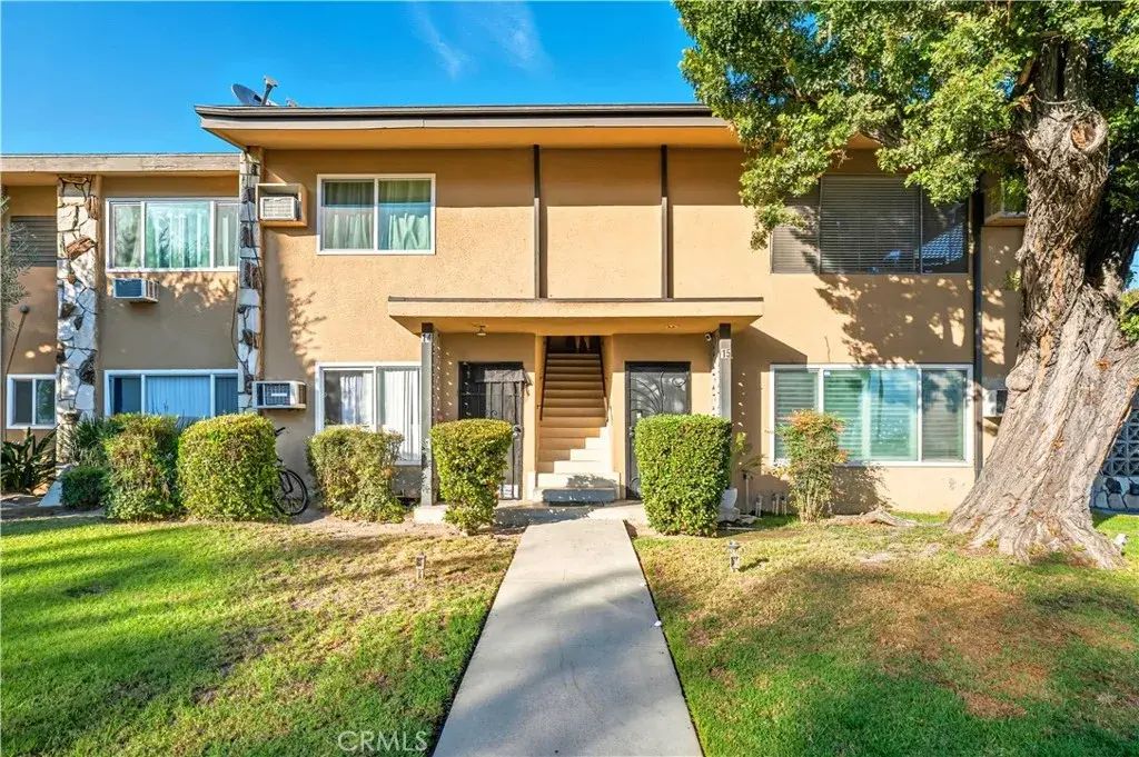 2018 Las Vegas Avenue 18, Pomona