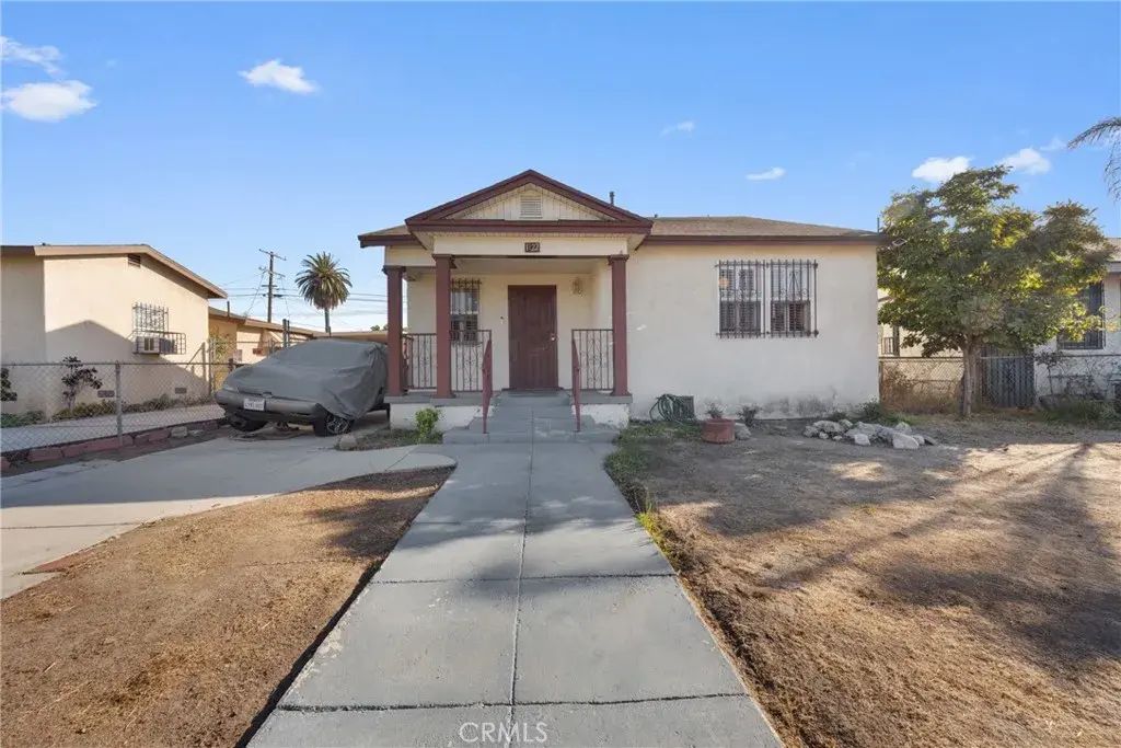 1122 W 77th Street, Los Angeles