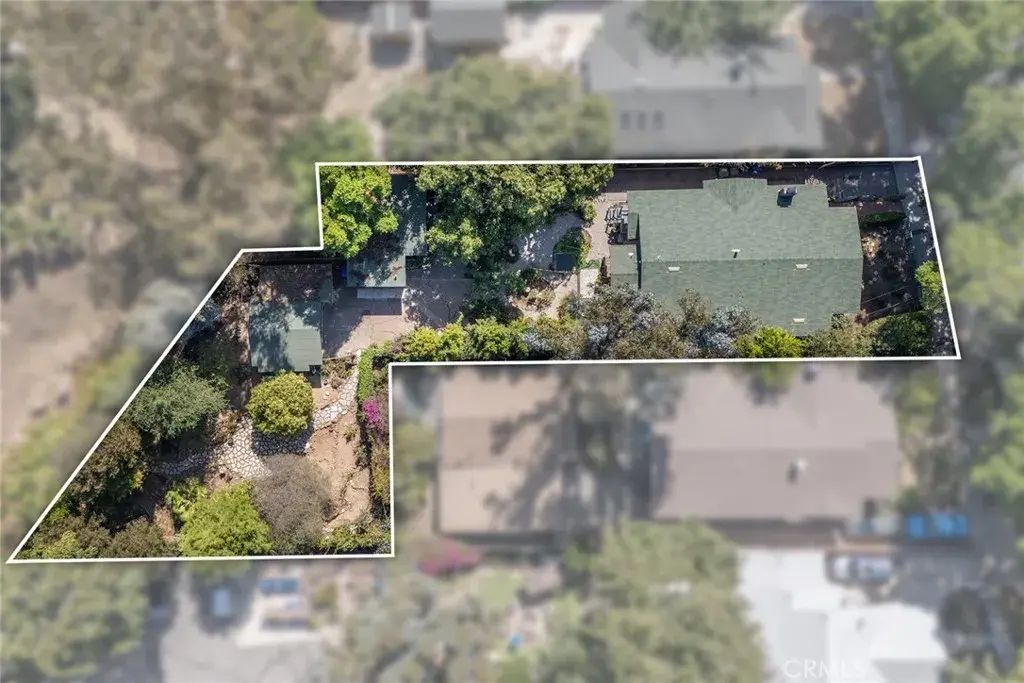 2102 Holly Drive, Los Angeles
