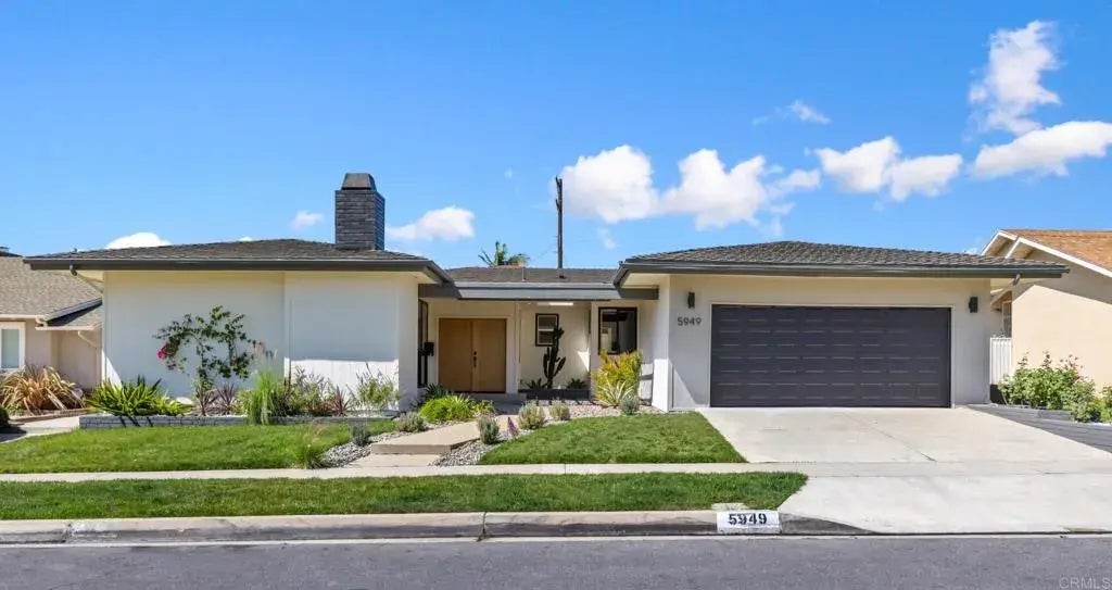 5949 S Garth Ave, Los Angeles