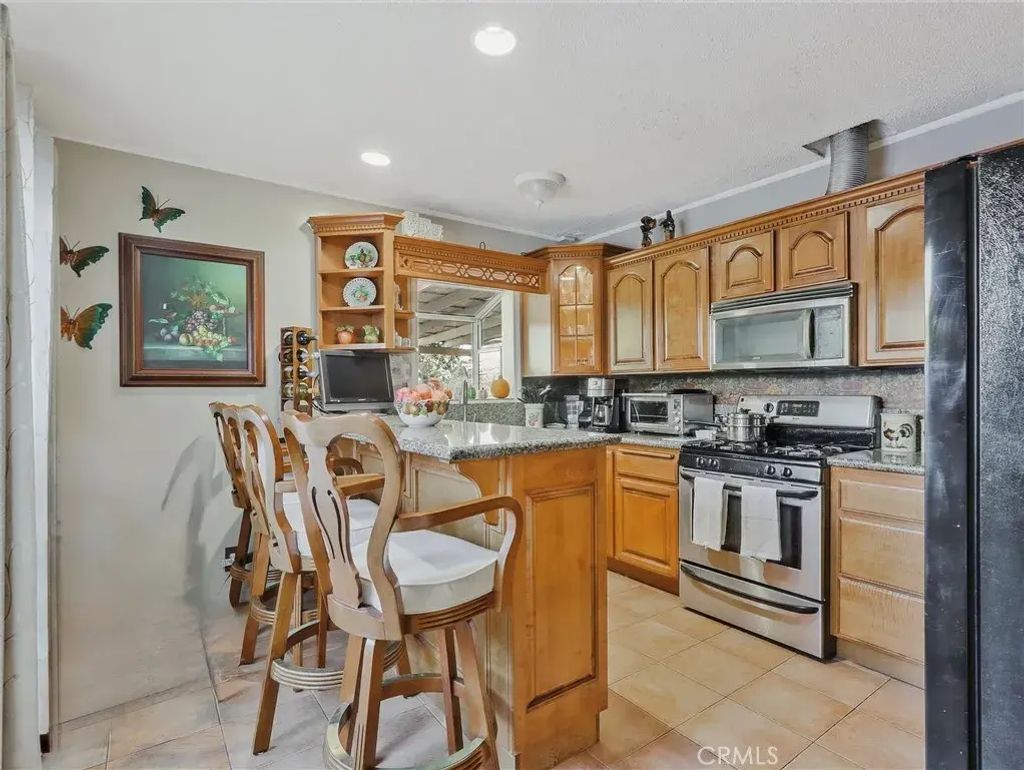 5151 Wood Avenue, South Gate