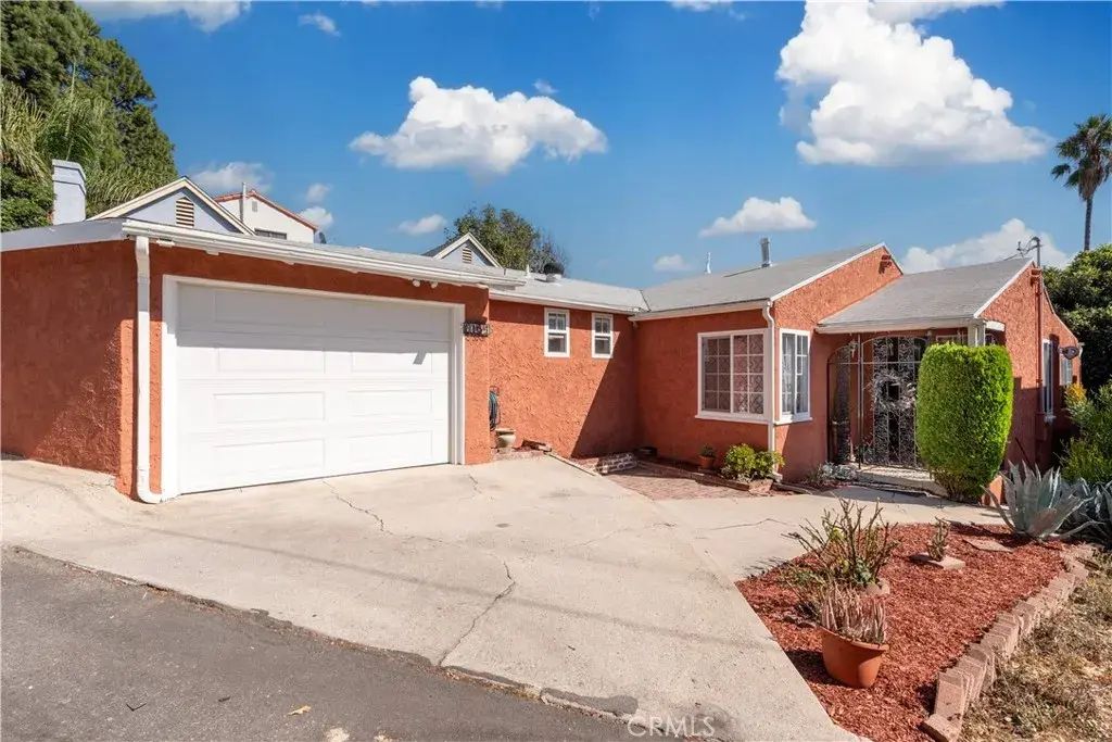 6154 Mount Angelus Drive, Highland Park