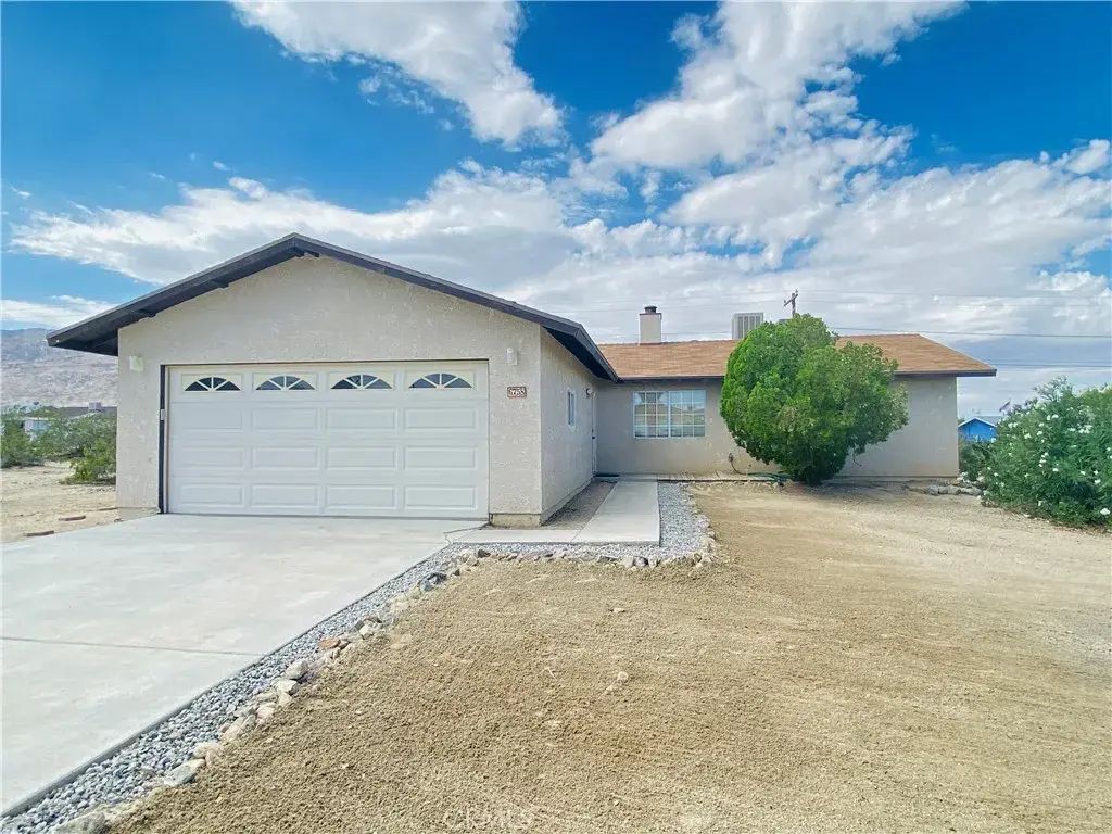 6758 Saladin Avenue, 29 Palms