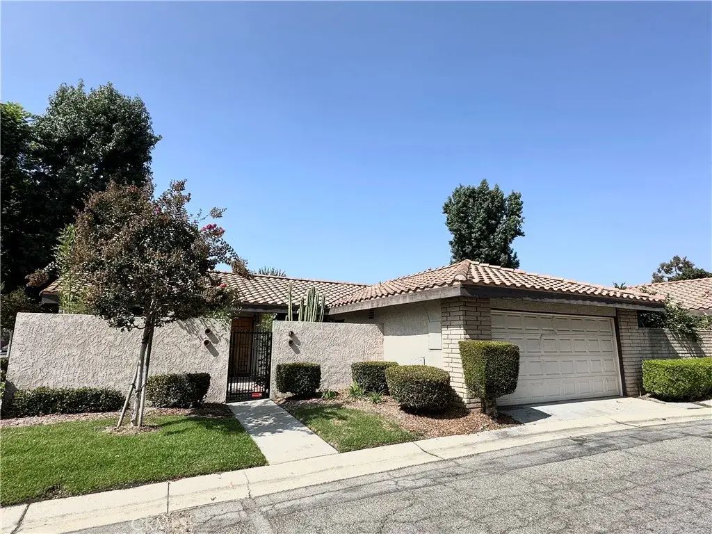 11052 San Juan Way, Montclair