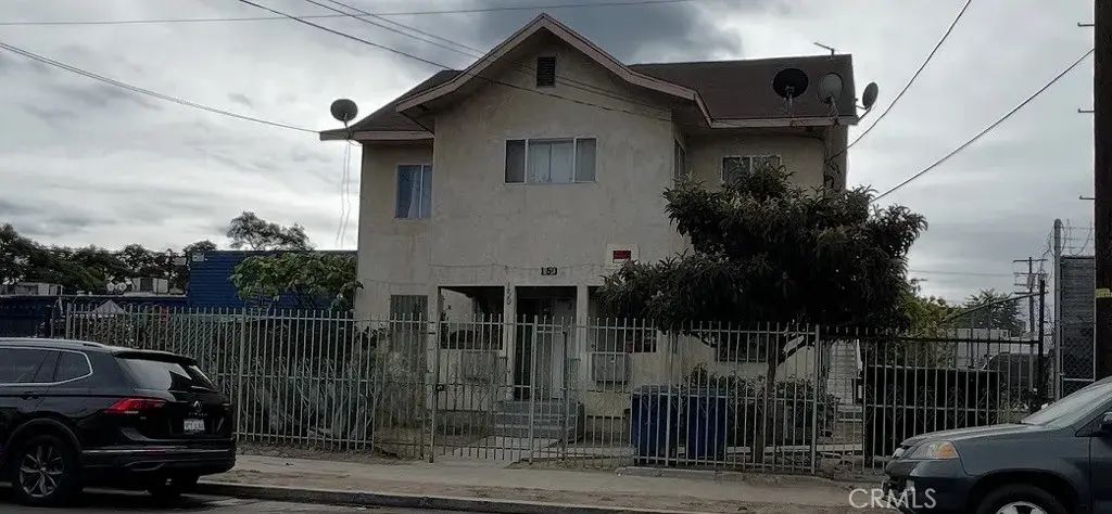 150 W 33rd Street, Los Angeles