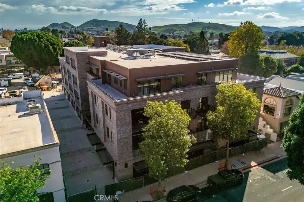 581 Higuera Street 207, San Luis Obispo