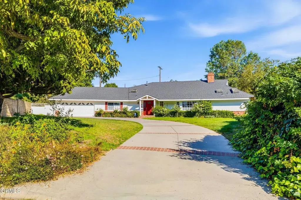 17933 Osborne Street, Sherwood Forest