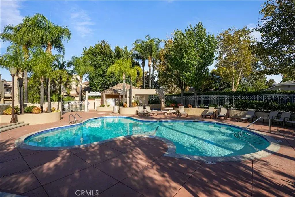 23705 Del Monte Drive 235, Valencia