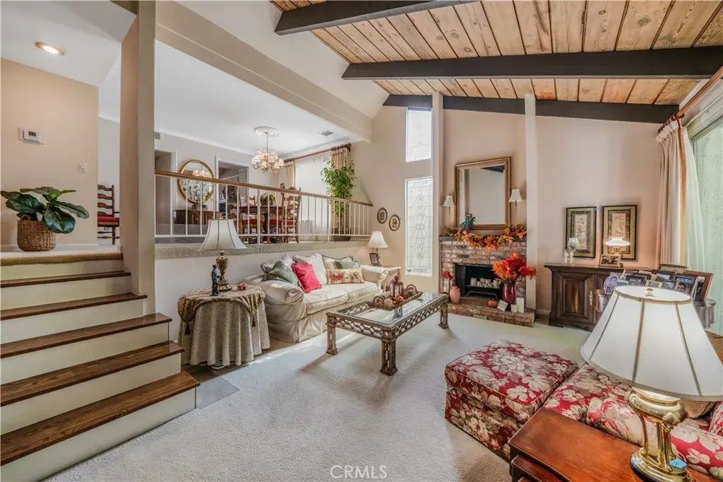 4219 Colfax Avenue F, Studio City