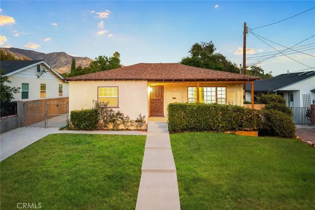 2050 Alta Pasa Drive, Pasadena