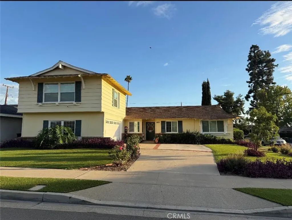 3124 E Jacaranda Avenue, Orange