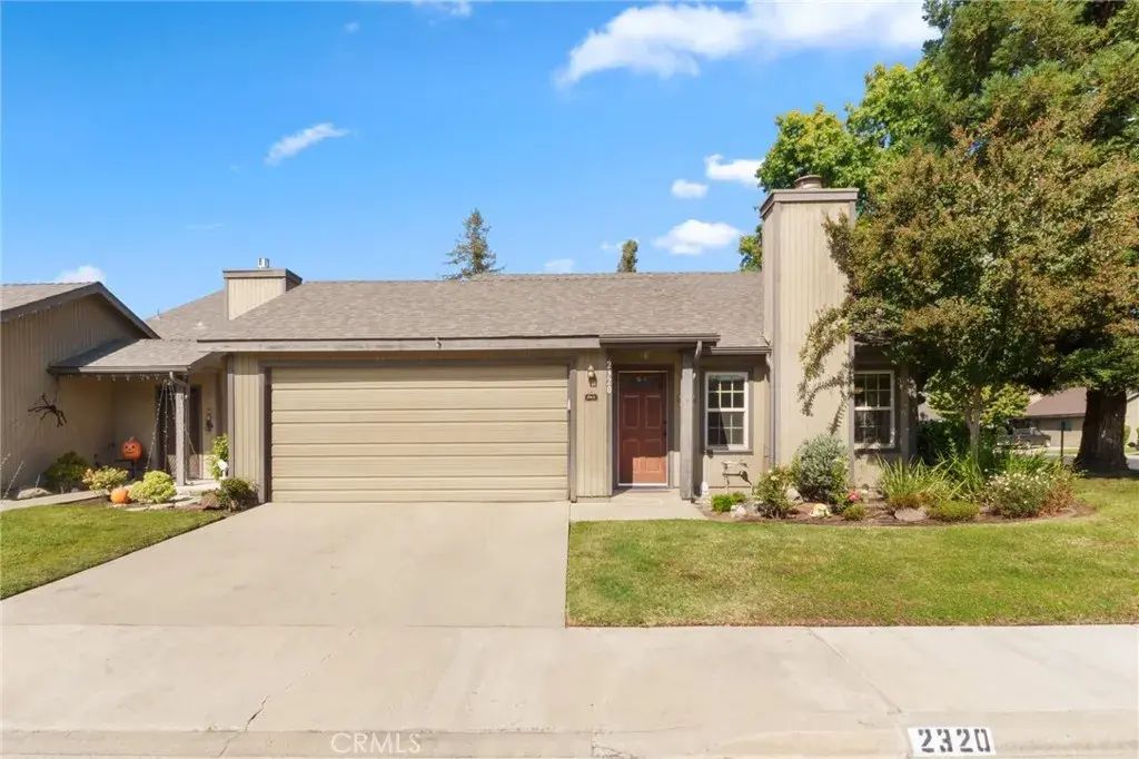 2320 E Tulare, Visalia
