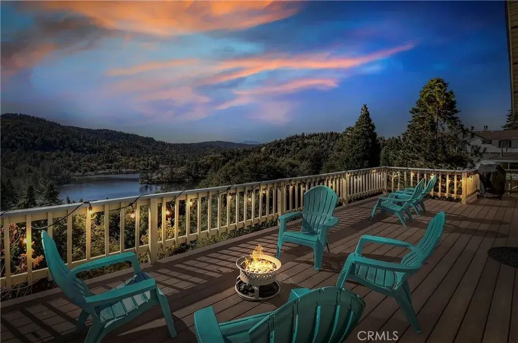 404 Darfo, Crestline