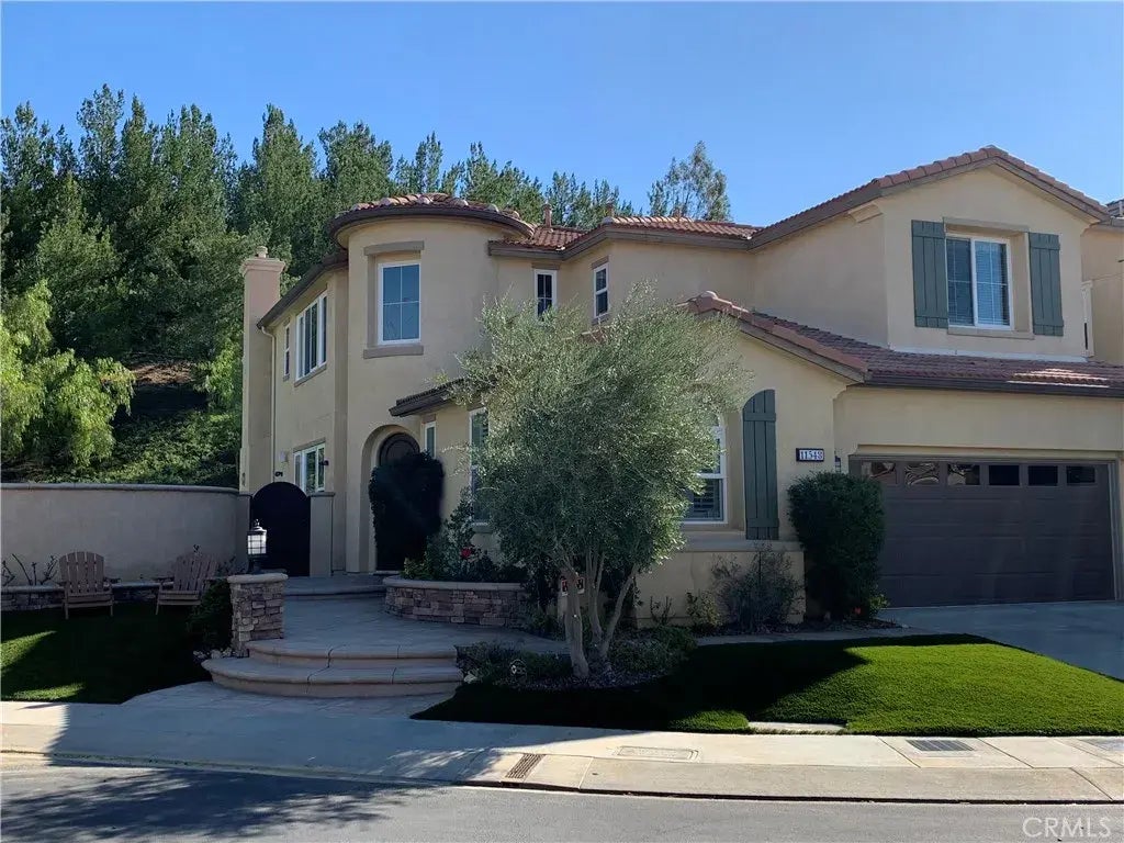 11548 Santini Lane, Porter Ranch