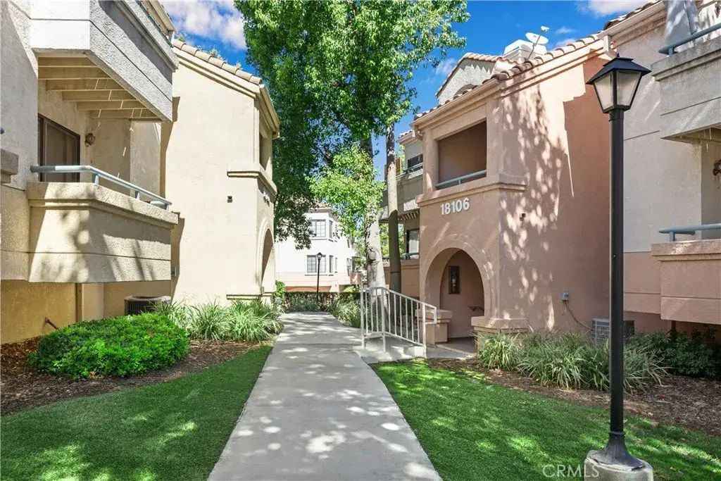18108 Erik 586, Canyon Country