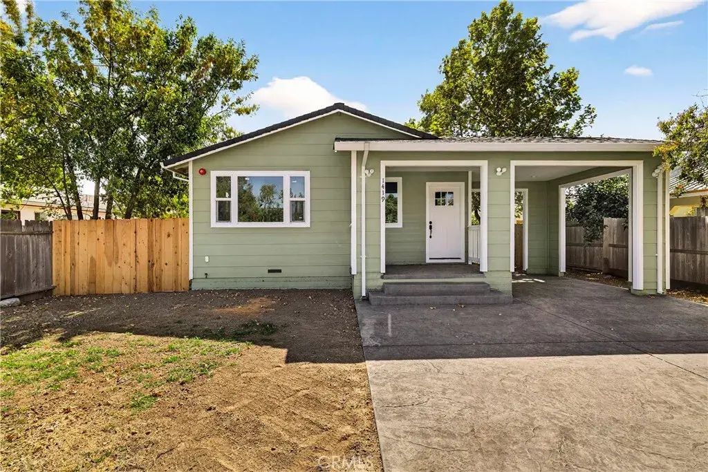 1419 Yolo, Corning