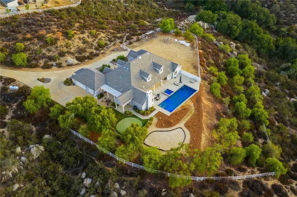 40267 Scanlon Road, Temecula