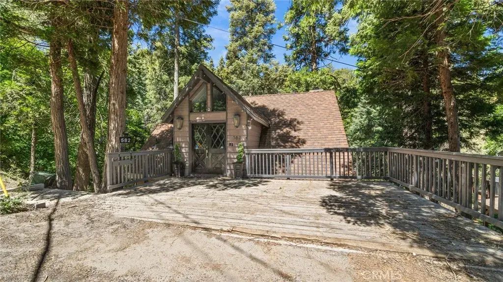 582 Kuffel Canyon Road, Lake Arrowhead