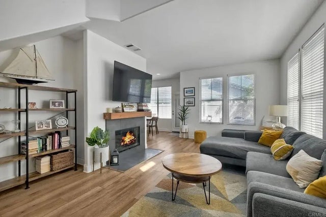 6586 Daylily Drive, Carlsbad